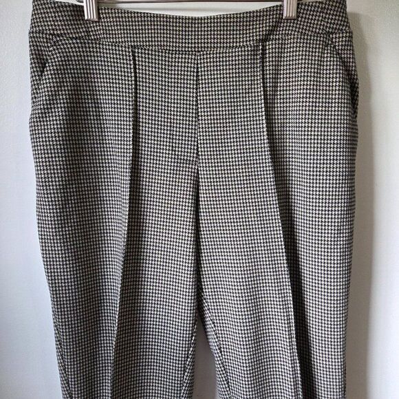 EUC NINE WEST HOUNDSTOOTH CURVY RELAXED CROP PANTS SIZE LARGE - Picture 3 of 14